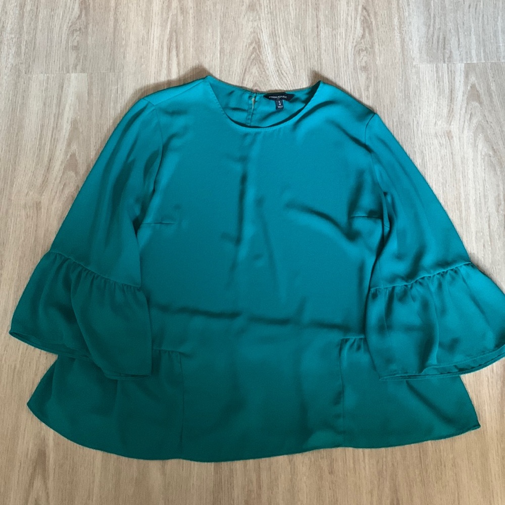 Like new blouse!